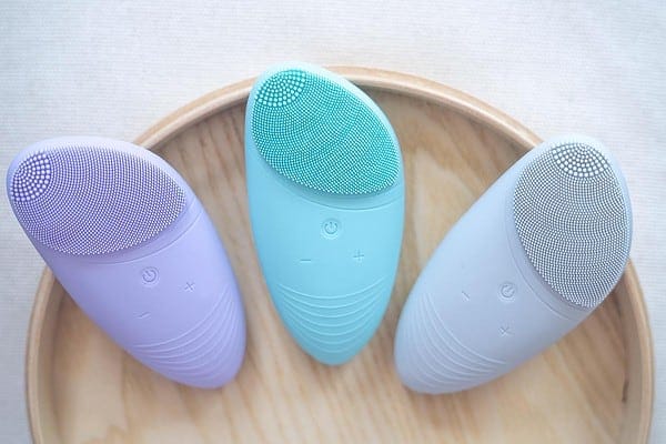 The Ultimate Cleansing Brush