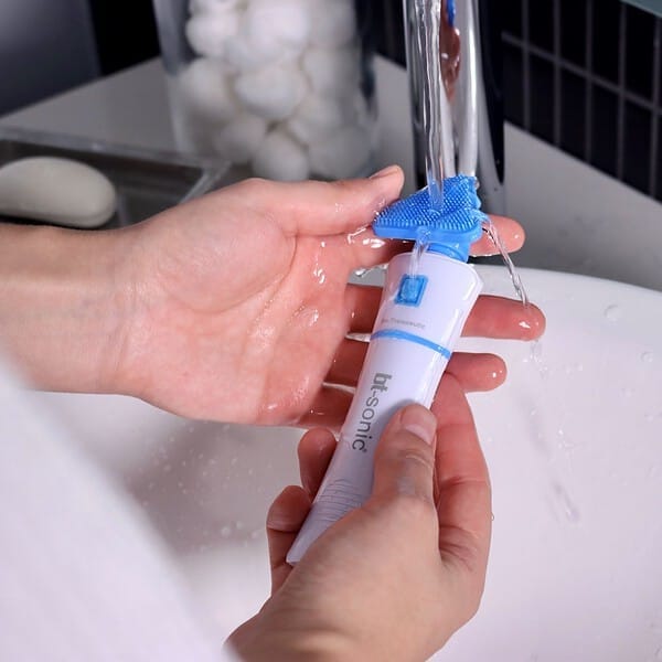 BT-Sonic Cleansing Brush - Image 2