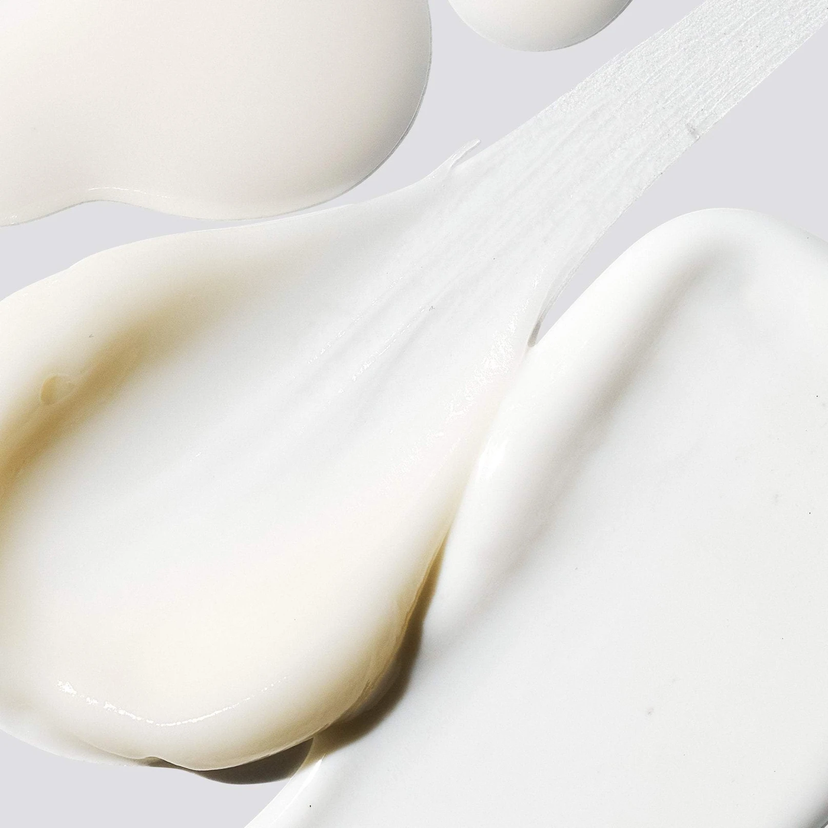 Dark Spots Solutions Skin Kit - Image 2